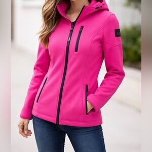 Calvin Klein Women’s Fuchsia Hooded Softshell Jacket (M)